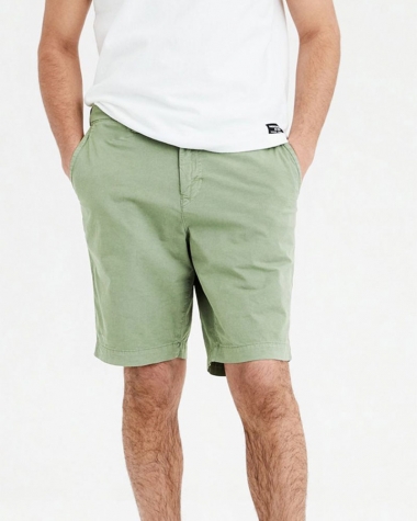 Short Khaki CK Chino xanh lá nhạt